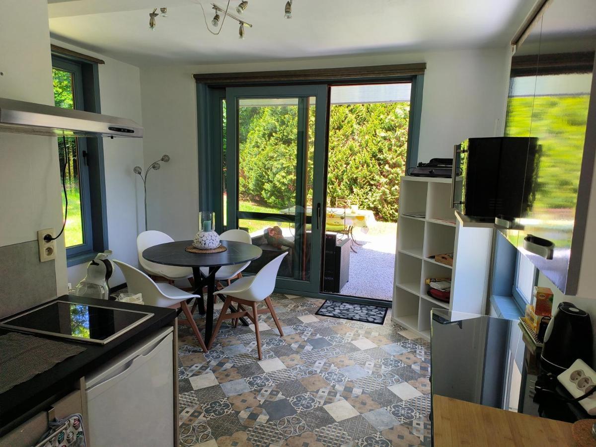 La Maison De Lise Ville-Pommeroeul Exteriör bild